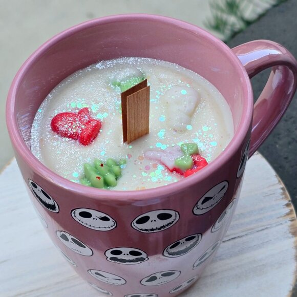Holiday Candle ✦ Apple Cinnamon ✦ Soy Wax in Oversized Jack Skellington Mug NWT - Picture 5 of 6